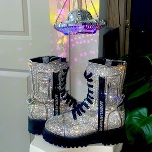 Limited edition DOLLSKILL Billionaire Bling Boot Sz 7